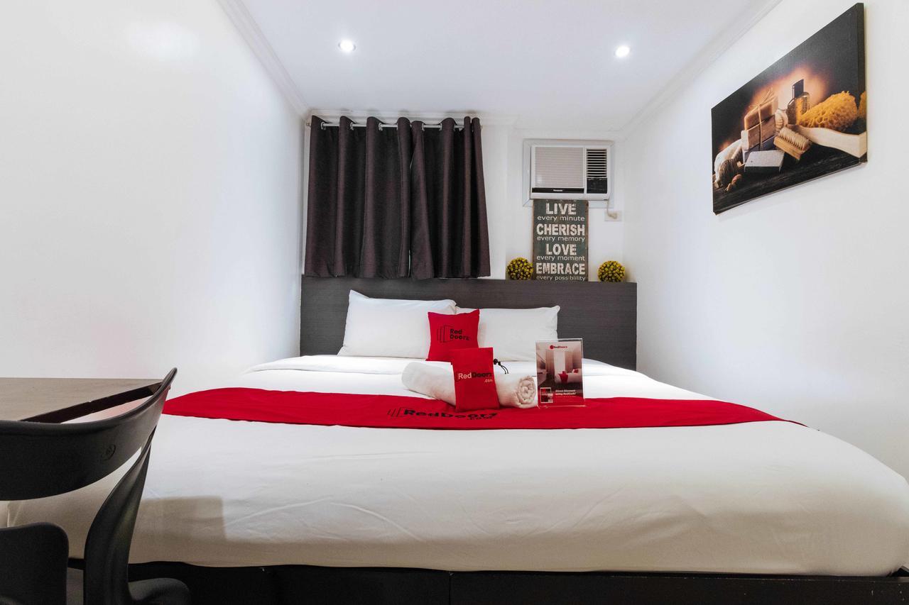 Reddoorz Plus @ Poblacion Makati Makati City Zewnętrze zdjęcie