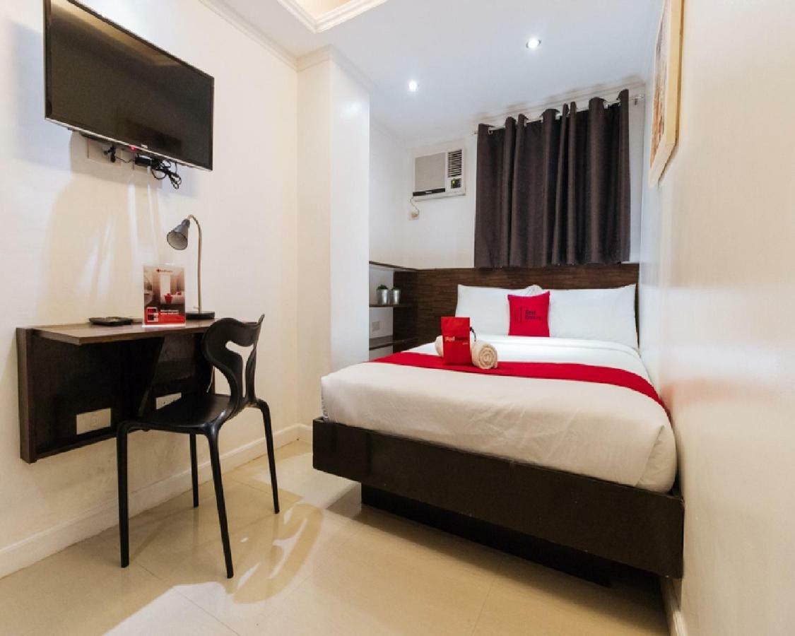 Reddoorz Plus @ Poblacion Makati Makati City Zewnętrze zdjęcie